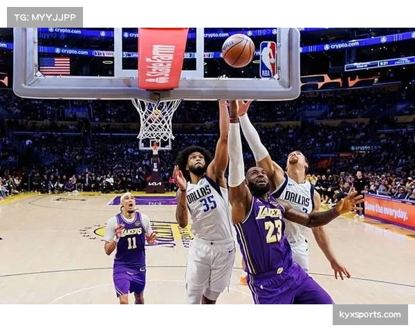 独行侠防守策略僵化 挡拆换防犹豫导致持球人轻松突破